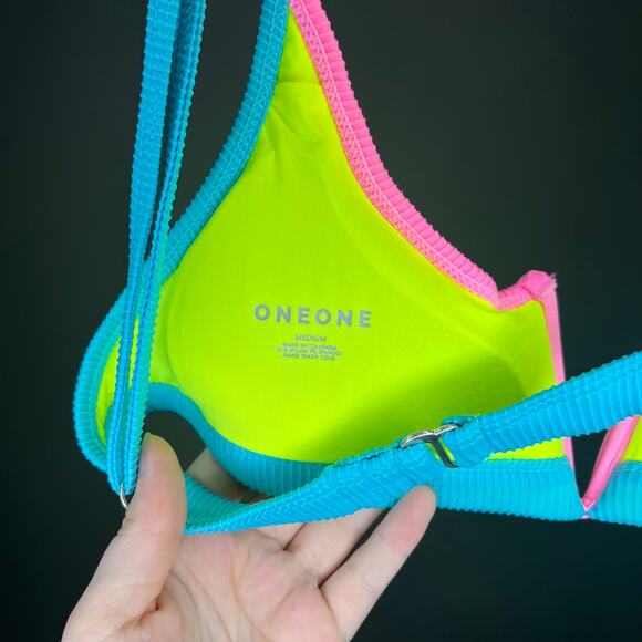 ONEONE Bikini Top - Size Medium - Excellent Condition - Picture 3 of 3
